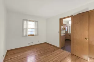 9009 Russell Ave S, Bloomington, MN 55431 - Photo 10