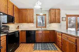 1257 Edgewood Pl, Owatonna, MN 55060 - Photo 26