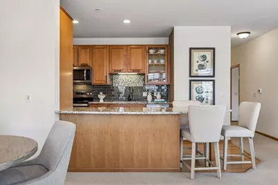 7100 Metro Boulevard #318, Edina, MN 55439 - Photo 10