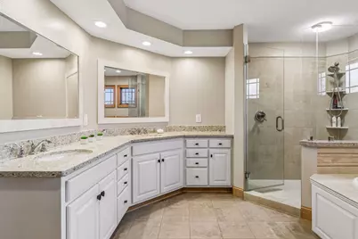 3717 Fairway Point, Woodbury, MN 55125 - Photo 52