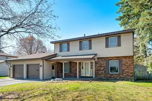 2881 Kent St, Roseville, MN 55113 - Photo 2
