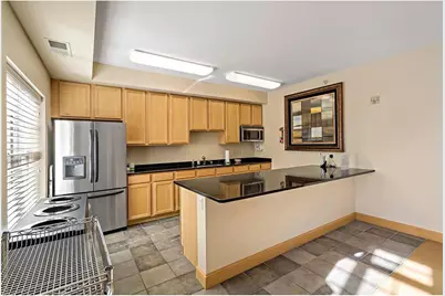 2405 39th Avenue NE #401, Saint Paul, MN 55421 - Photo 38