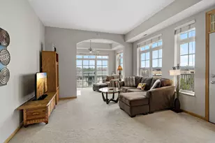 2405 39th Ave NE, Saint Paul, MN 55421 - Photo 14