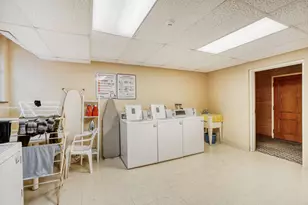 4418 W Lake Harriet Pkwy, Minneapolis, MN 55410 - Photo 16