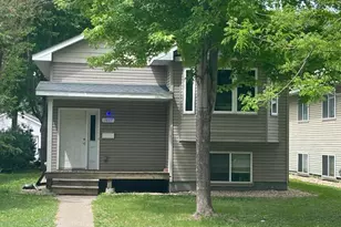 1077 26th Ave SE, Minneapolis, MN 55414 - Photo 2
