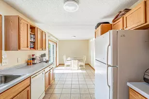 1077 26th Ave SE, Minneapolis, MN 55414 - Photo 14