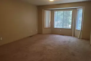 1077 26th Ave SE, Minneapolis, MN 55414 - Photo 6
