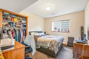 1077 26th Ave SE, Minneapolis, MN 55414 - Photo 32