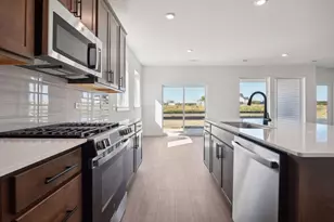 14601 105th Cir N, Maple Grove, MN 55369 - Photo 4