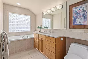 1898 Pinehurst Ave, Saint Paul, MN 55116 - Photo 14