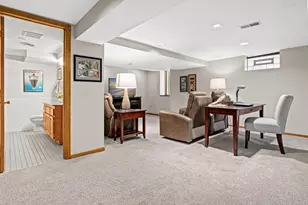 1898 Pinehurst Ave, Saint Paul, MN 55116 - Photo 18