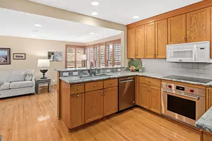 1898 Pinehurst Ave, Saint Paul, MN 55116 - Photo 6