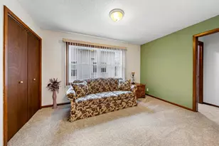 18 N Payne St, New Ulm, MN 56073 - Photo 12