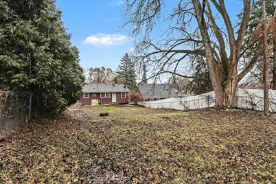 875 Iroquois Avenue, Saint Paul, MN 55119 - Photo 4