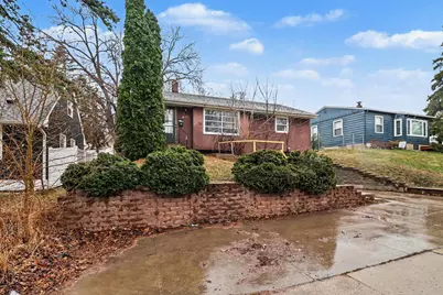 875 Iroquois Avenue, Saint Paul, MN 55119 - Photo 2