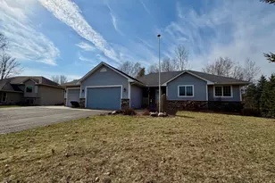 38634 Henna Cir, North Branch, MN 55056 - Photo 4