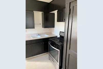 221 E Walnut Street, Mankato, MN 56001 - Photo 6