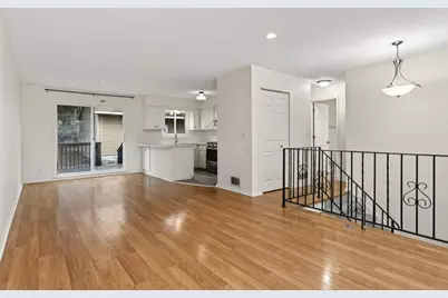 866 Wheeler Street N, Saint Paul, MN 55104 - Photo 2