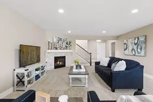 4742 Lawndale Ct N, Plymouth, MN 55446 - Photo 32