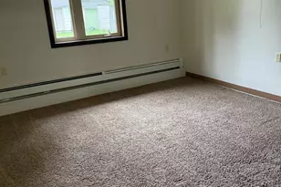 1418 Black Oak Ave, Montevideo, MN 56265 - Photo 8