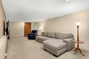 3719 Baillif Pl, Bloomington, MN 55431 - Photo 18