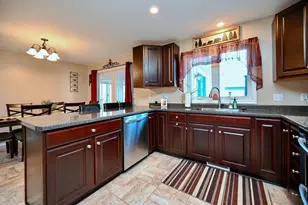 87 Chapel Dr, Altura, MN 55910 - Photo 8