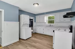 429 2nd Ave E, Shakopee, MN 55379 - Photo 8