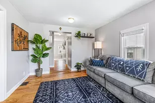 204 20th Ave N, Hopkins, MN 55343 - Photo 8