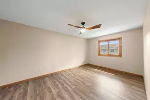 3831 Windcrest Ct, Eagan, MN 55123 - Photo 12
