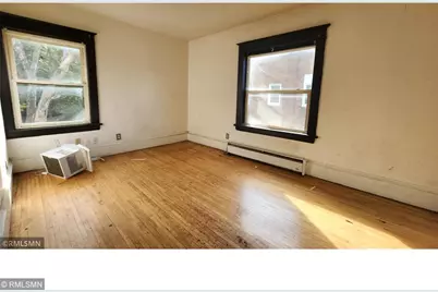 1052 Ross Avenue, Saint Paul, MN 55106 - Photo 4