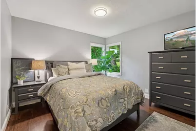 2000 Hampshire Avenue S, Saint Louis Park, MN 55426 - Photo 12