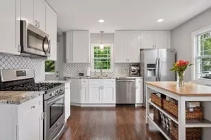 2000 Hampshire Ave S, Saint Louis Park, MN 55426 - Photo 8