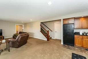 3915 Berkshire Rd SW, Rochester, MN 55902 - Photo 18