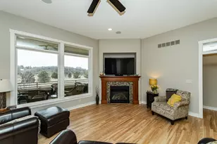 3915 Berkshire Rd SW, Rochester, MN 55902 - Photo 4