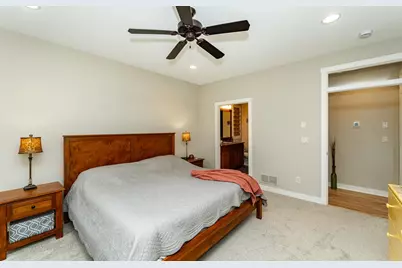 3915 Berkshire Road SW, Rochester, MN 55902 - Photo 10