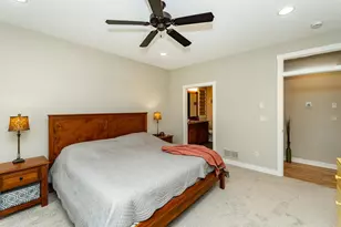 3915 Berkshire Rd SW, Rochester, MN 55902 - Photo 10