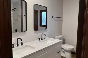 703 S 3rd St, Ellendale, MN 56026 - Photo 16