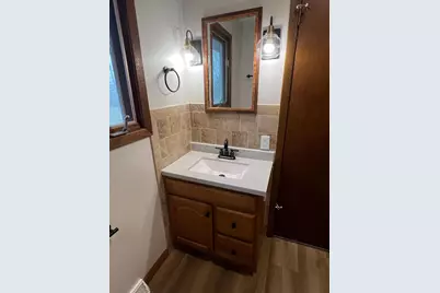 703 S 3rd Street, Ellendale, MN 56026 - Photo 12