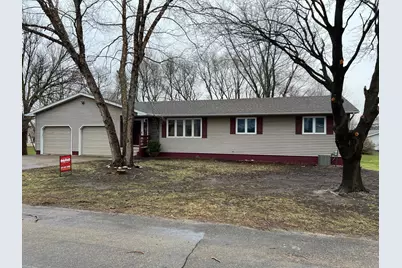 703 S 3rd Street, Ellendale, MN 56026 - Photo 2