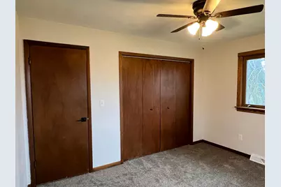 703 S 3rd Street, Ellendale, MN 56026 - Photo 22