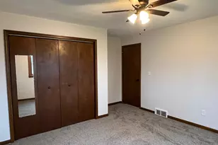 703 S 3rd St, Ellendale, MN 56026 - Photo 20