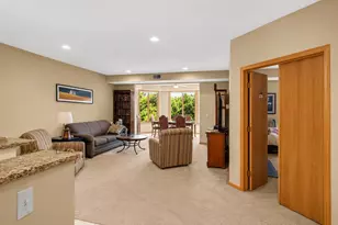 5985 Rowland Rd, Minnetonka, MN 55343 - Photo 10