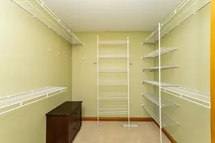 2827 Oakview Dr NE, Rochester, MN 55906 - Photo 26