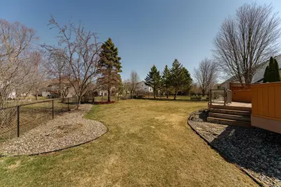 2827 Oakview Drive NE, Rochester, MN 55906 - Photo 40