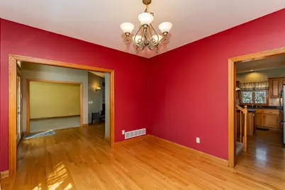 2827 Oakview Drive NE, Rochester, MN 55906 - Photo 18