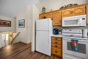 1274 Sunburst Way SE, Hutchinson, MN 55350 - Photo 18