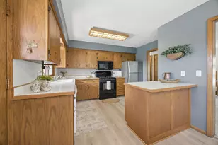 511 8th St NW, Elk River, MN 55330 - Photo 10