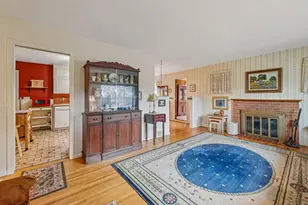 2639 Cedar Crest Rd E, Minnetonka, MN 55305 - Photo 8