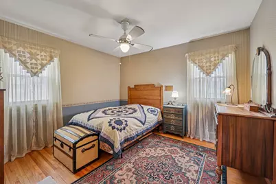 2639 Cedar Crest Road E, Minnetonka, MN 55305 - Photo 22