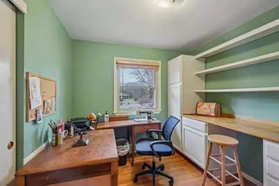 2639 Cedar Crest Road E, Minnetonka, MN 55305 - Photo 20